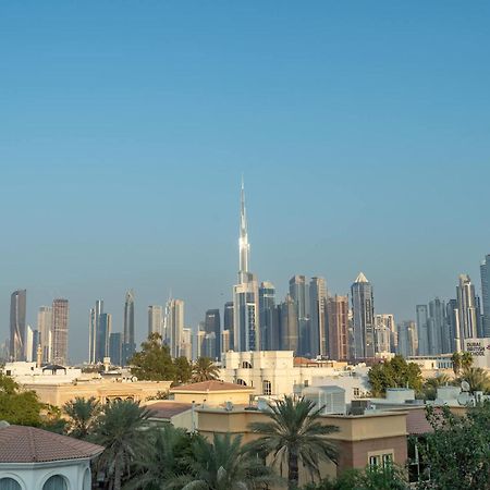 Full Burj Khalifa View In 3 Bedroom Apartment In Canal Front 1 That Sleeps 6 ドバイ エクステリア 写真